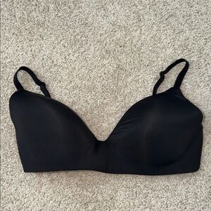 Victoria’s Secret Women's Black Bra 36DD